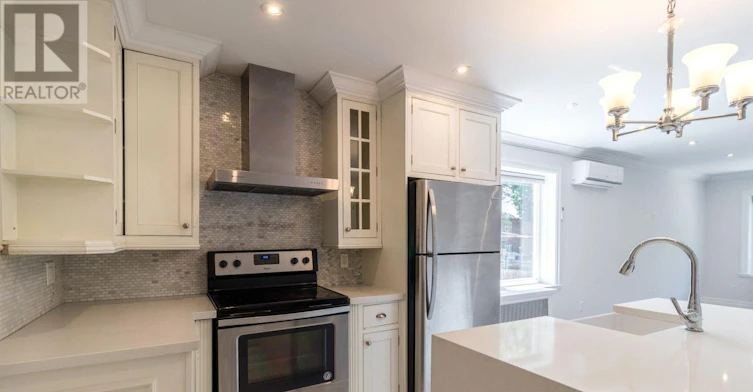 301 UPPER-301 Cleveland Street, Toronto, ON, M4S 2W7 - 9