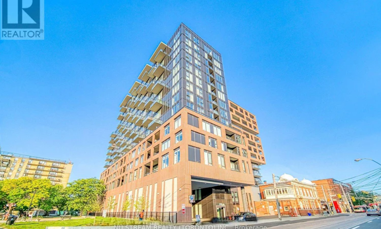 205-270 Dufferin Street