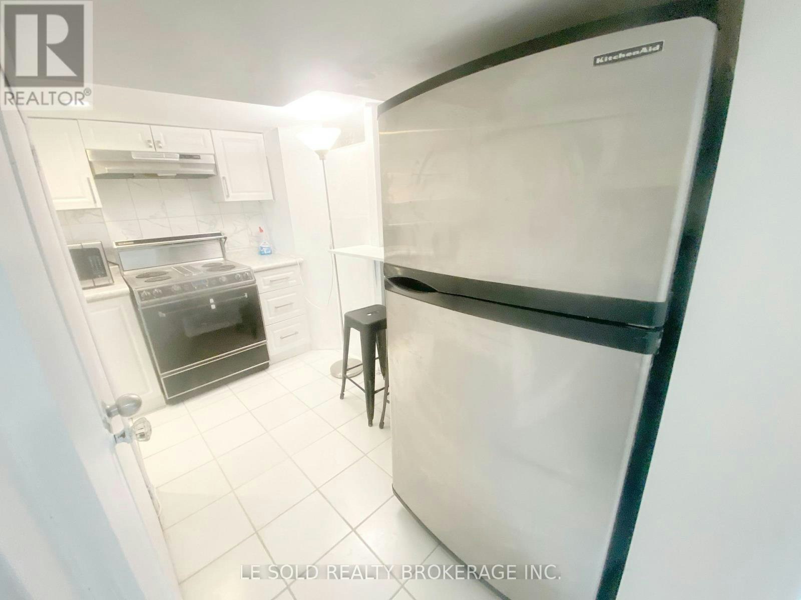 ROOM BSMT-112 Leland Street, Hamilton, ON, L8S 3A2 - 6