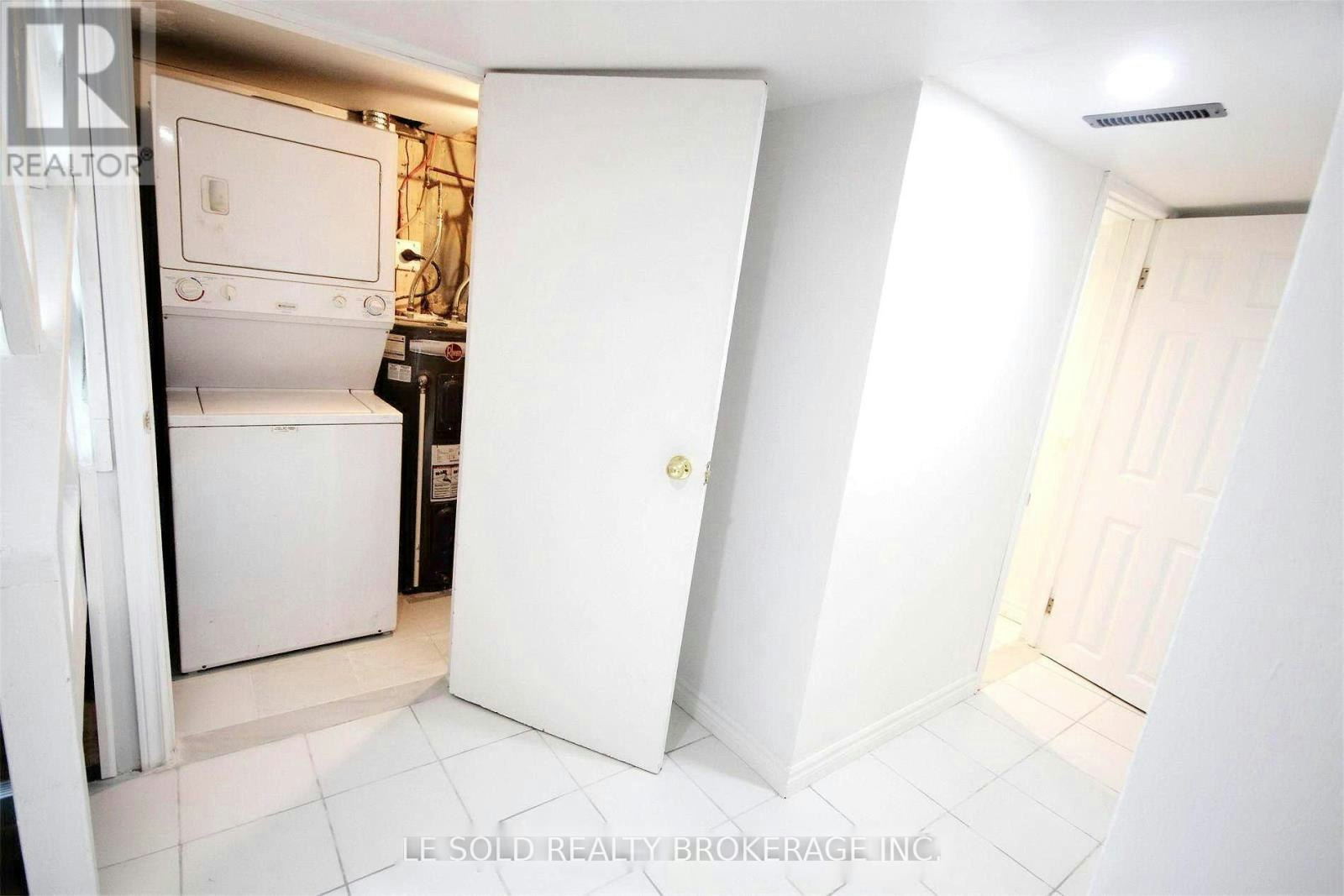 ROOM BSMT-112 Leland Street, Hamilton, ON, L8S 3A2 - 9