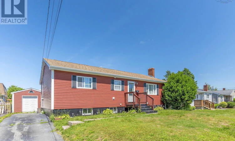 10 Westwood Drive