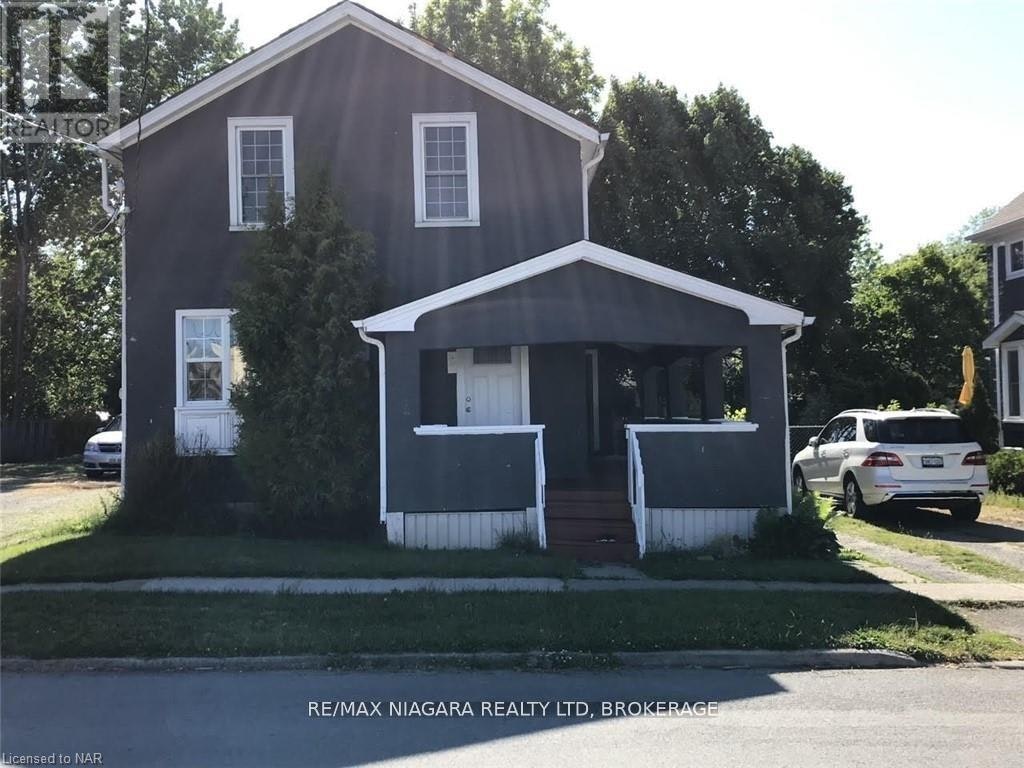 MAIN FLOOR-3 Greenlaw Place, St. Catharines, ON, L2R 4S5
