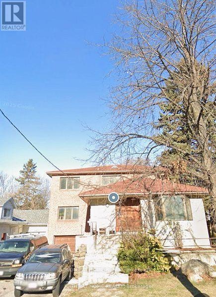 16 Connaught Avenue, Toronto, ON, M2M 1G6