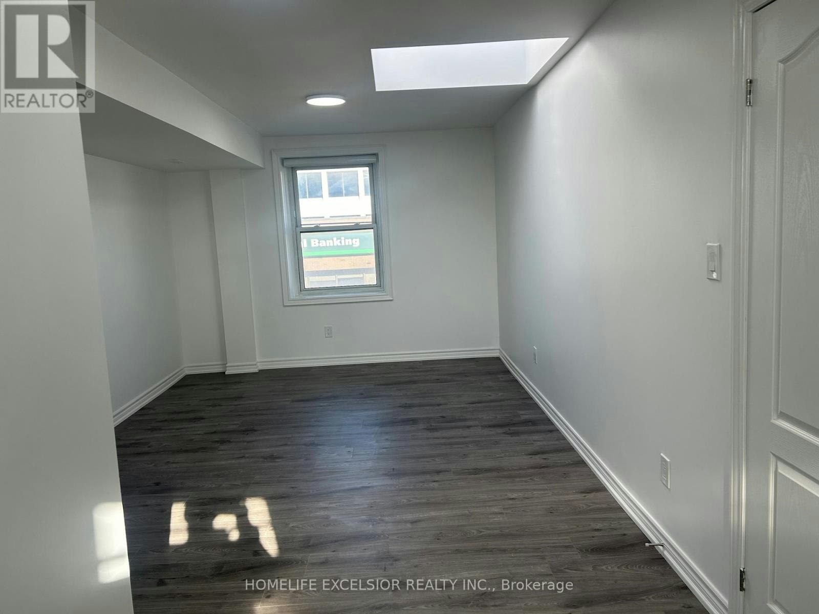5-3 Simcoe Street S, Oshawa, ON, L1H 1A9