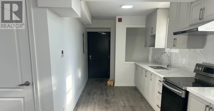 5-3 Simcoe Street S, Oshawa, ON, L1H 1A9 - 2