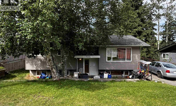 1945 Mcandrew Crescent