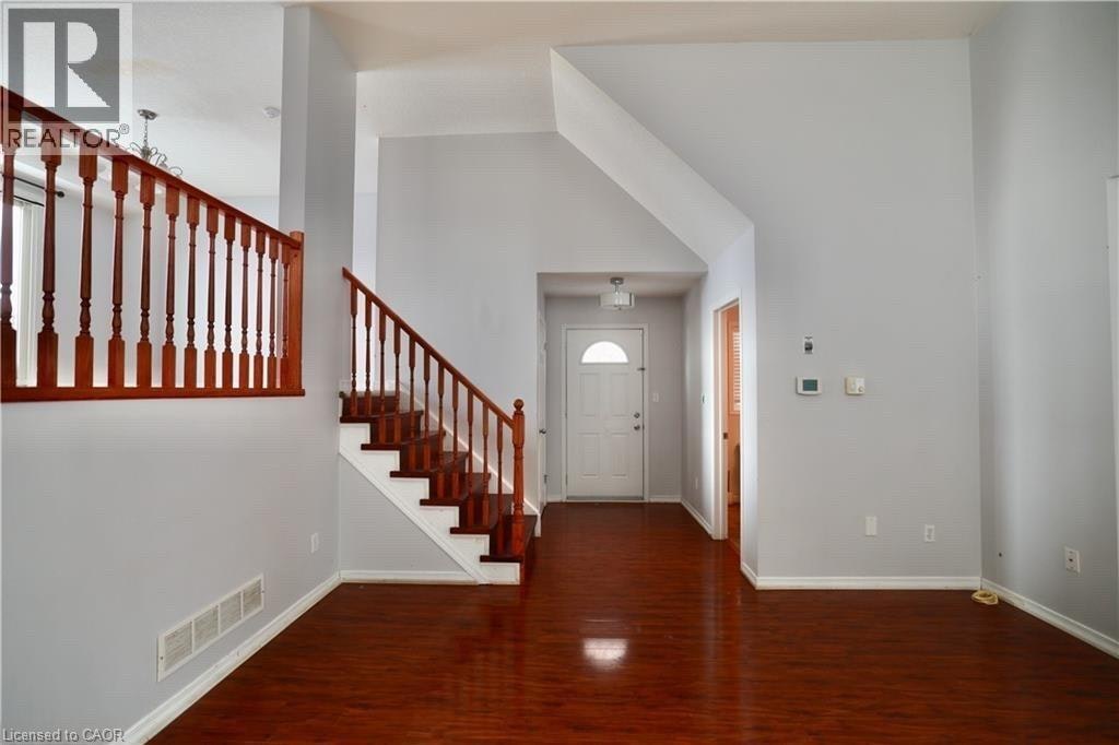 110 Iron Gate Street, Kitchener, ON, N2N 3R6 - 3
