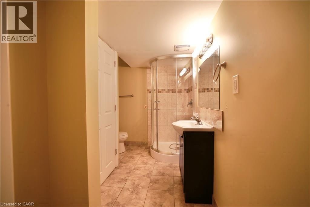110 Iron Gate Street, Kitchener, ON, N2N 3R6 - 16