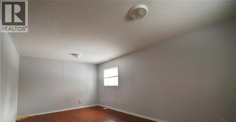 110 Iron Gate Street, Kitchener, ON, N2N 3R6 - 12
