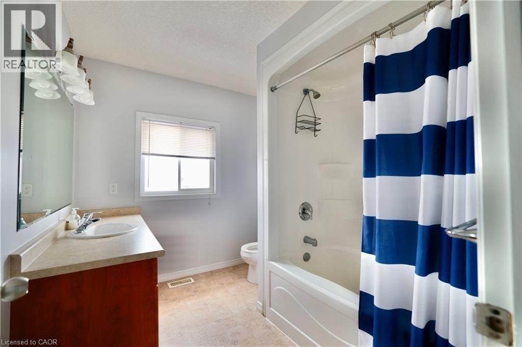 110 Iron Gate Street, Kitchener, ON, N2N 3R6 - 13