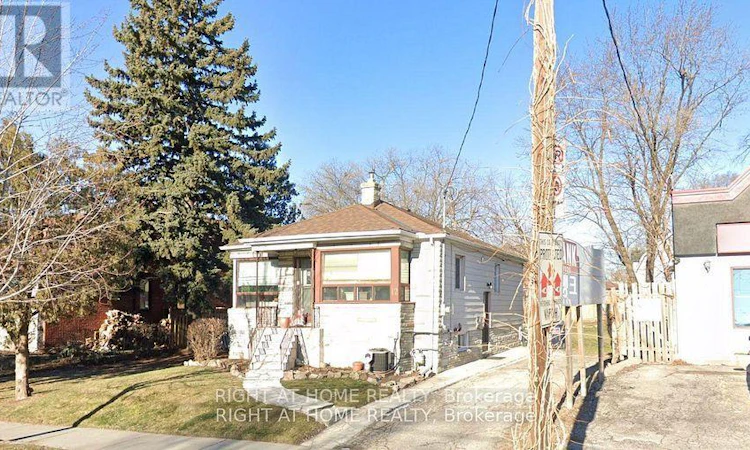 12 Connaught Avenue