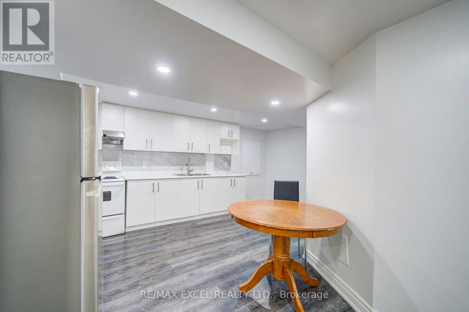 BSMT-392 Elson Street, Markham, ON, L3S 4R9 - 5