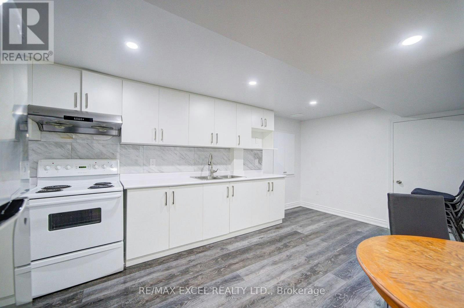 BSMT-392 Elson Street, Markham, ON, L3S 4R9 - 6