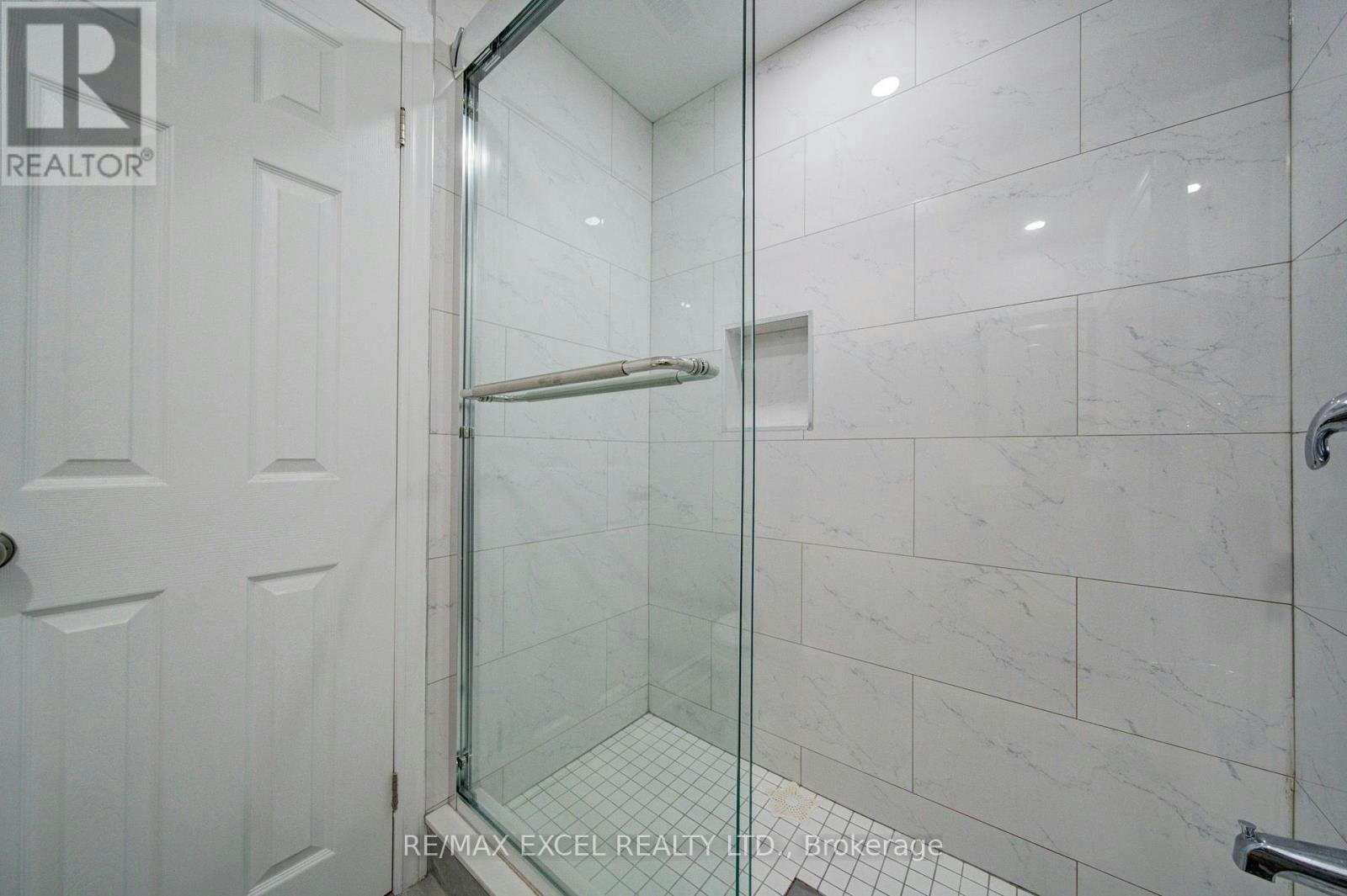 BSMT-392 Elson Street, Markham, ON, L3S 4R9 - 19