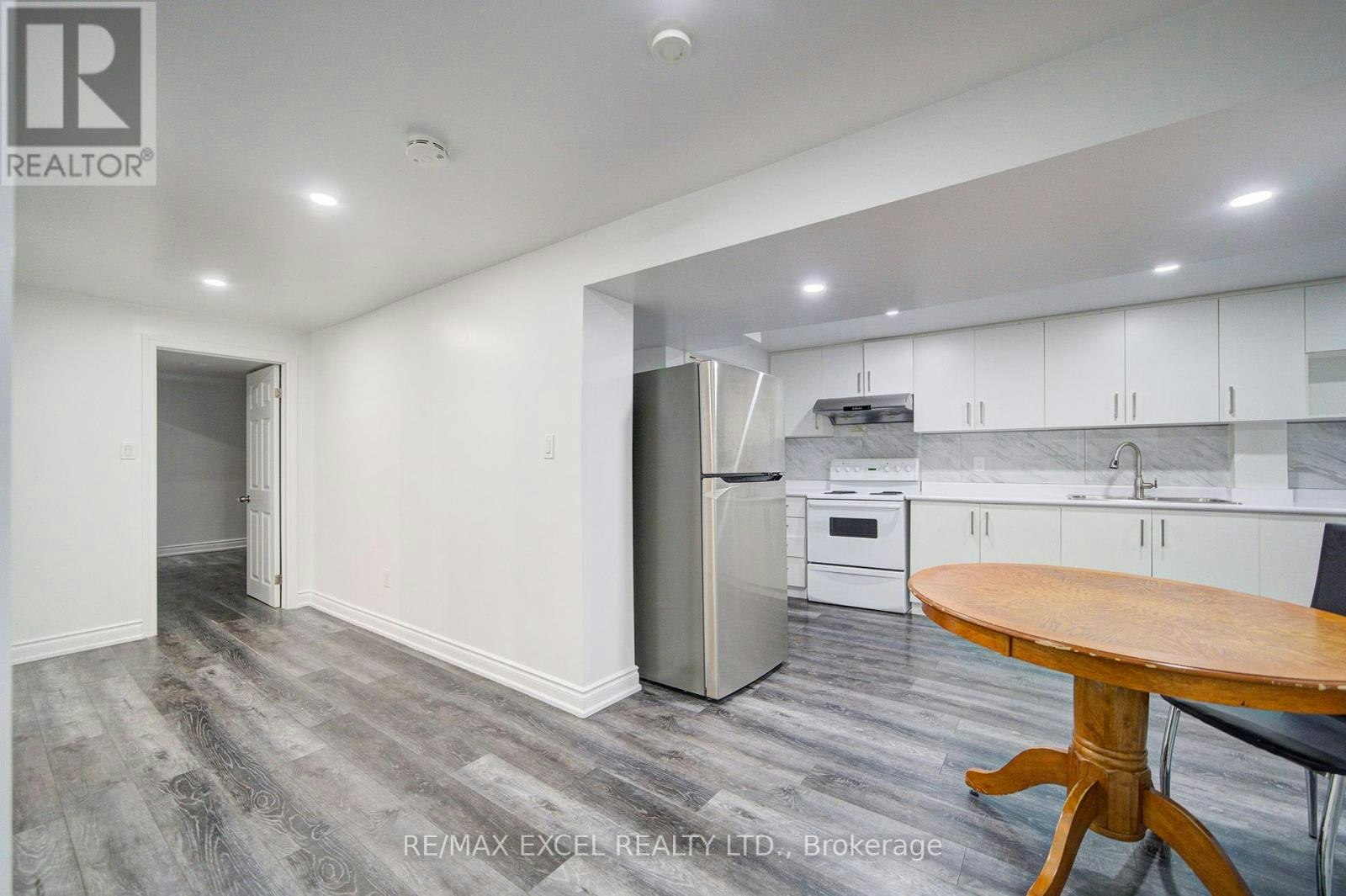 BSMT-392 Elson Street, Markham, ON, L3S 4R9 - 4