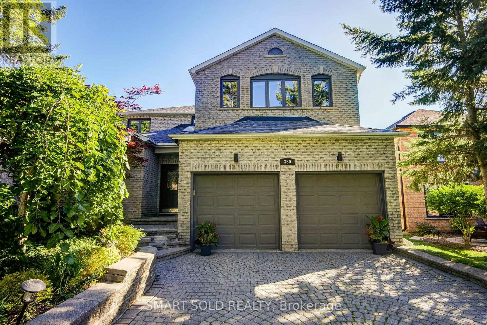 350 Kirby Crescent, Newmarket, ON, L3X 1G7