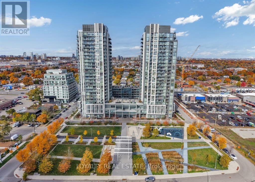 901-17 Zorra Street, Toronto, ON, M8Z 4Z6