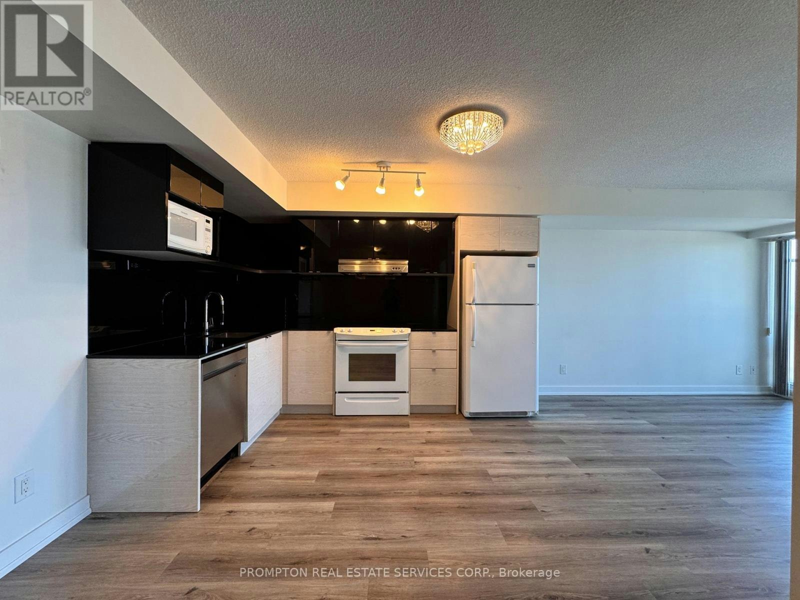 612-72 Esther Shiner Boulevard, Toronto, ON, M2K 0C4 - 3