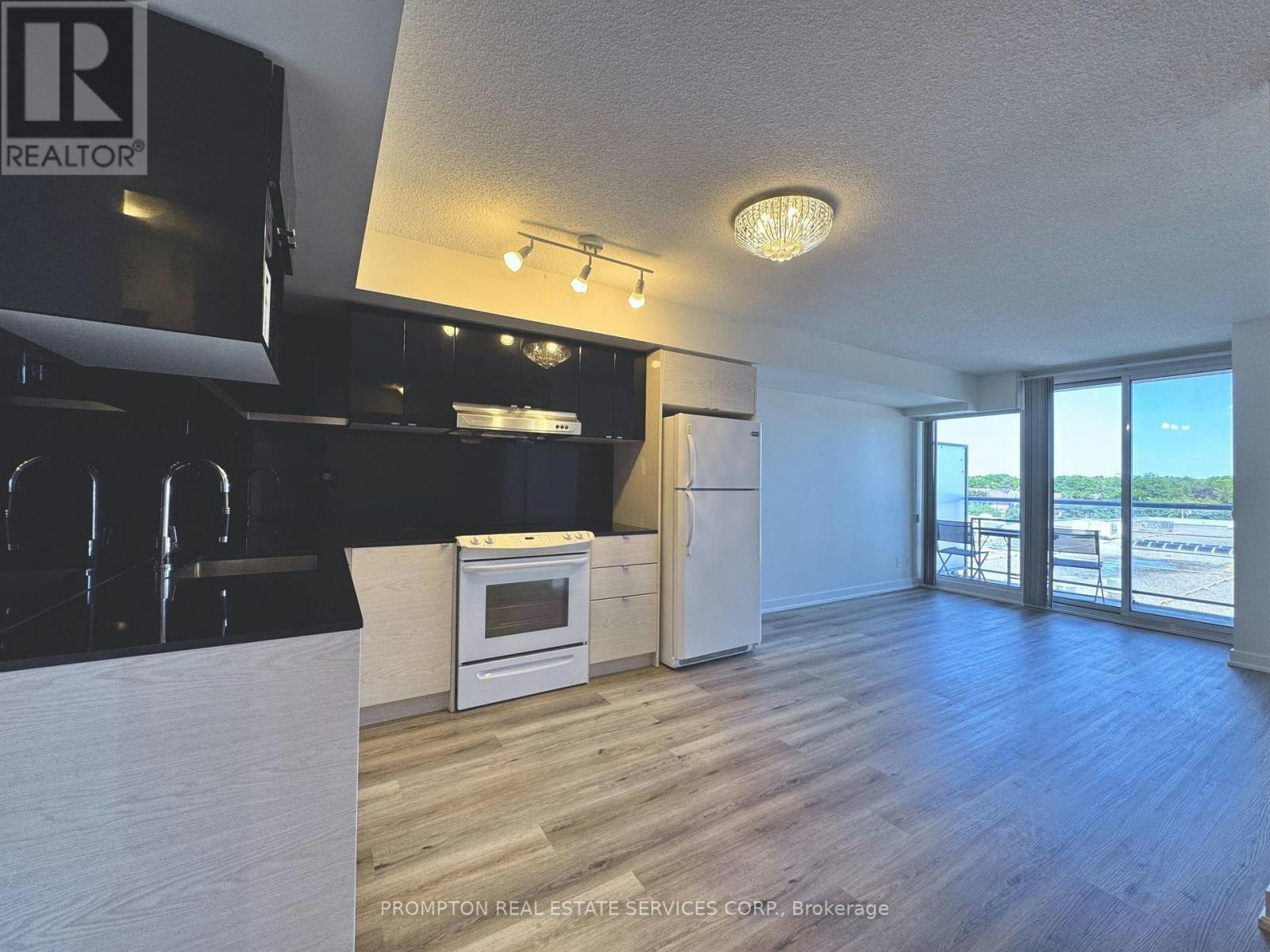 612-72 Esther Shiner Boulevard, Toronto, ON, M2K 0C4