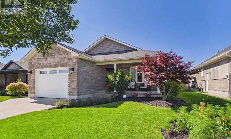 50 Lakefield Drive