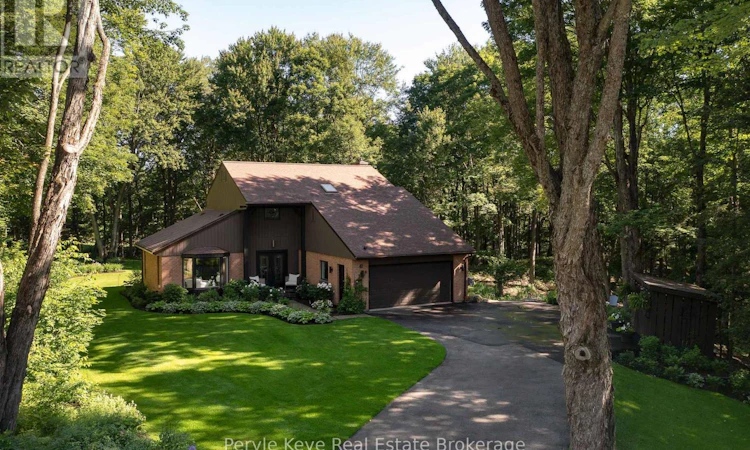 41 Muskoka Drive SOUTH