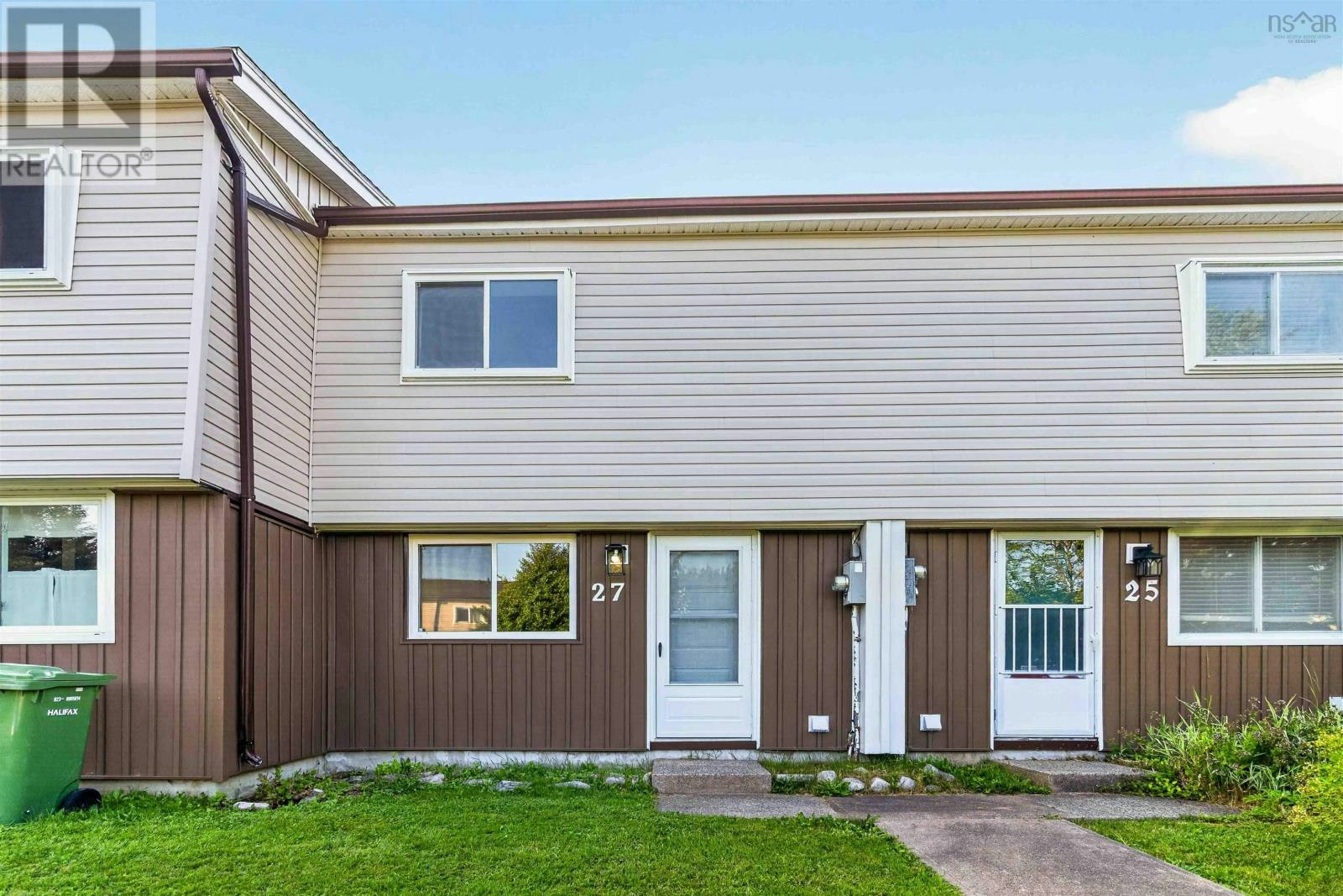 27 Drumdonald Road, Halifax, NS, B3P 2L1