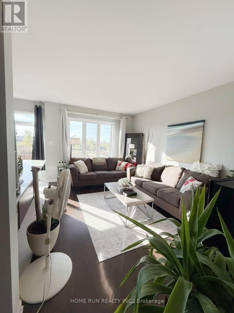 75 Aura Avenue, Ottawa, ON, K2J 6R8 - 8