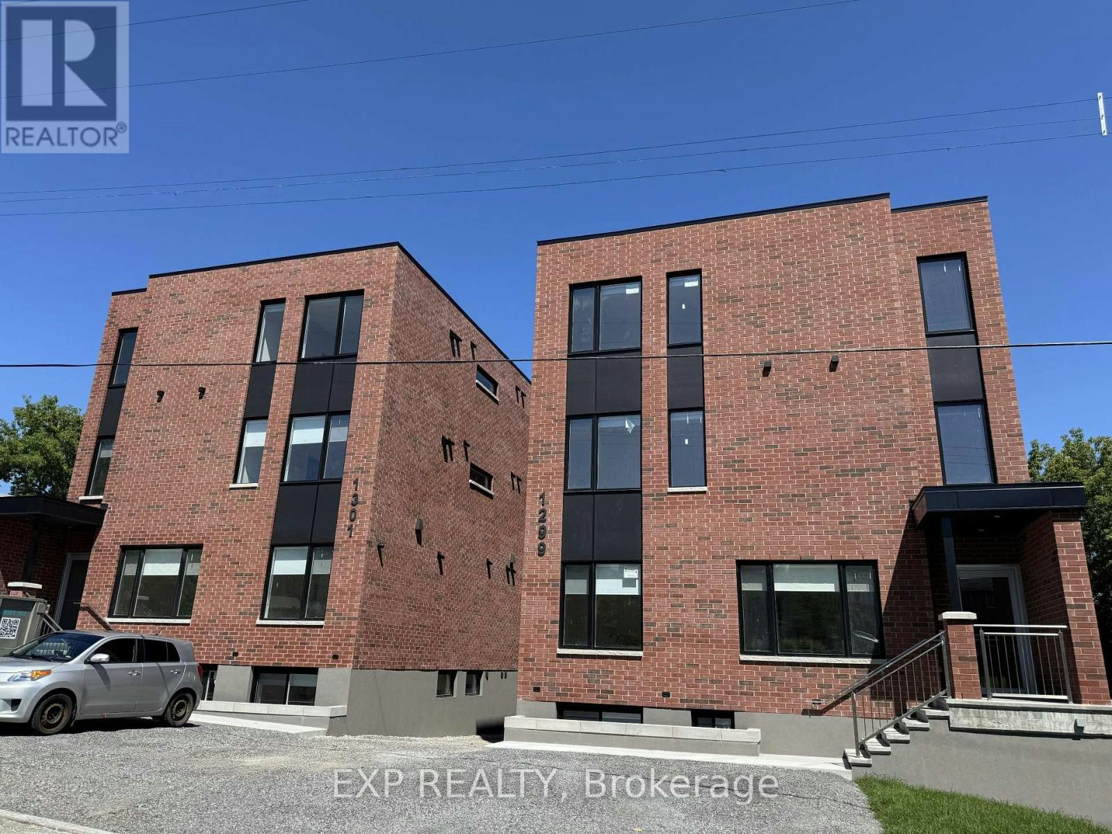 1-1301 Dorchester Avenue, Ottawa, ON, K1Z 8E8
