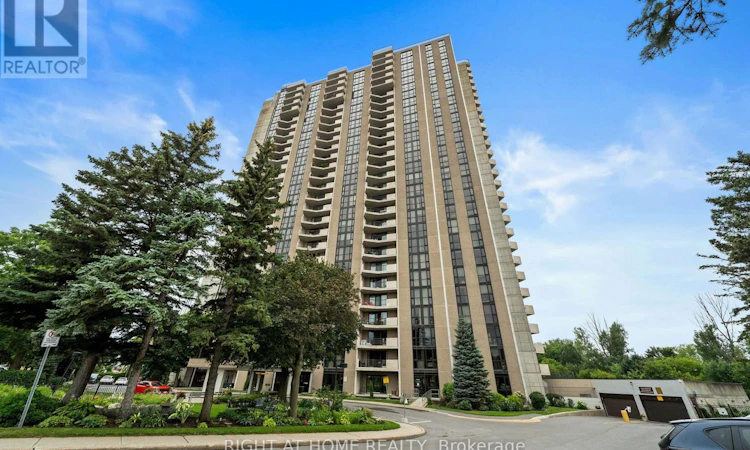 503-1025 Richmond Road