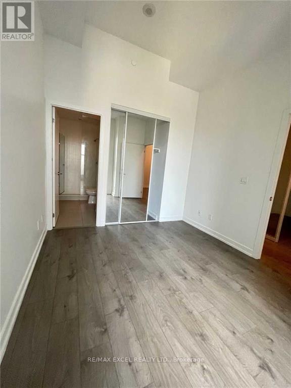 1001-297 College Street, Toronto, ON, M5T 1S2 - 5
