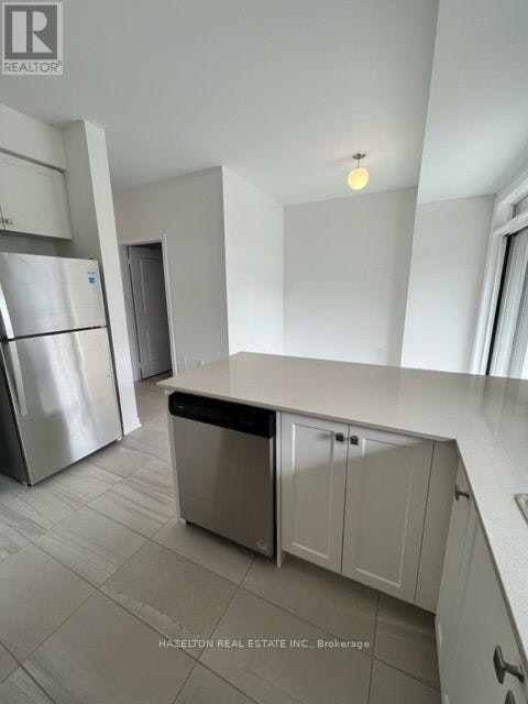 17 Haydock Way, Whitby, ON, L1N 0M6 - 4