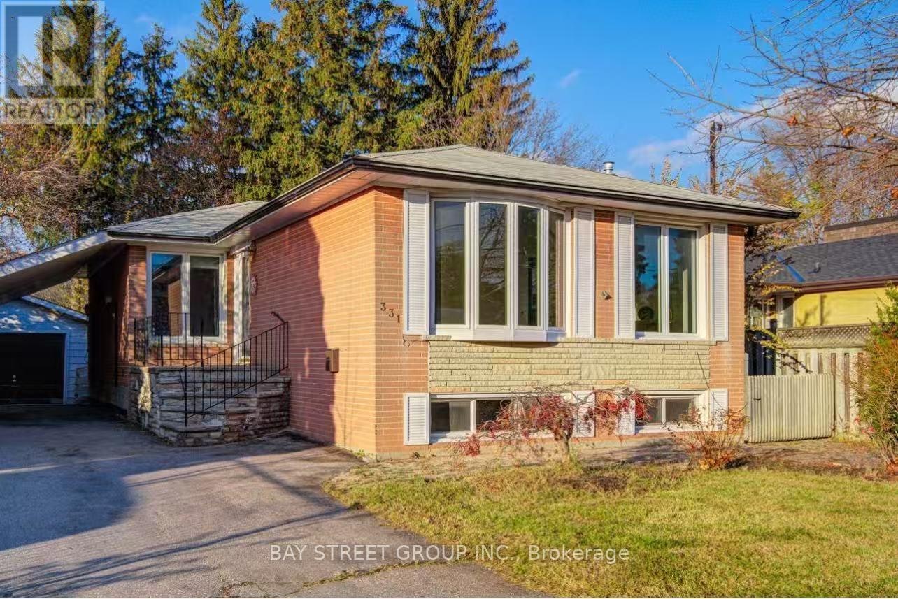 331 Elmwood Avenue, Richmond Hill, ON, L4C 1L7