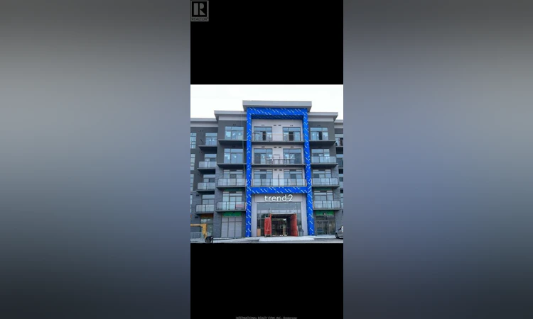 332-460 Dundas Street E