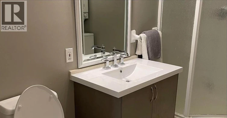 15 Genova Court, Vaughan, ON, L4H 1G3 - 14