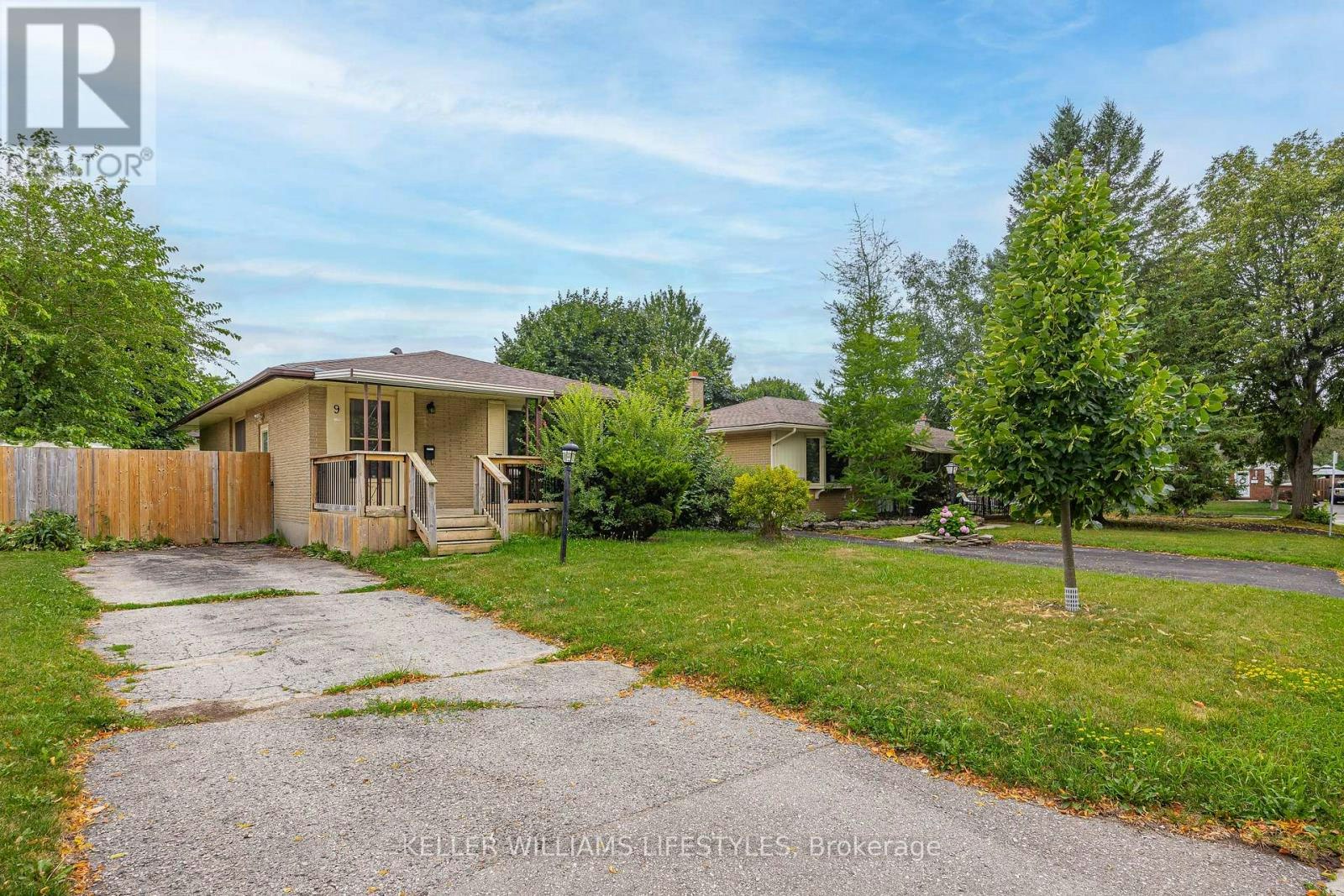 9 Buchan Road, London, ON, N5V 1K9