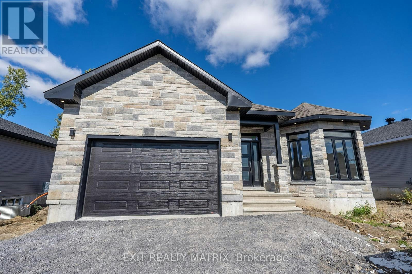 21 Glenco Road, South Stormont, ON, K0C 2A0