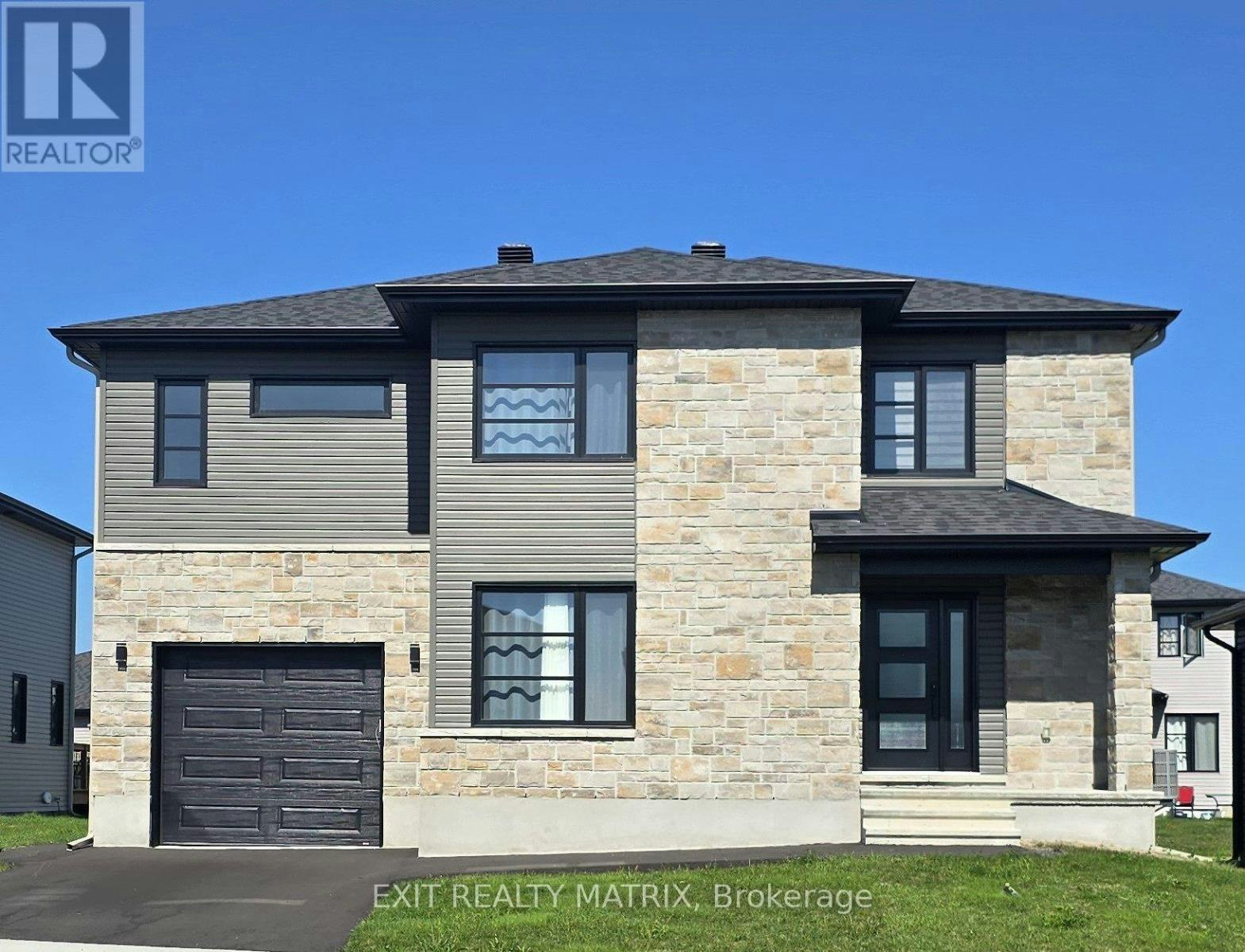 2 Glenco Road, South Stormont, ON, K0C 2A0