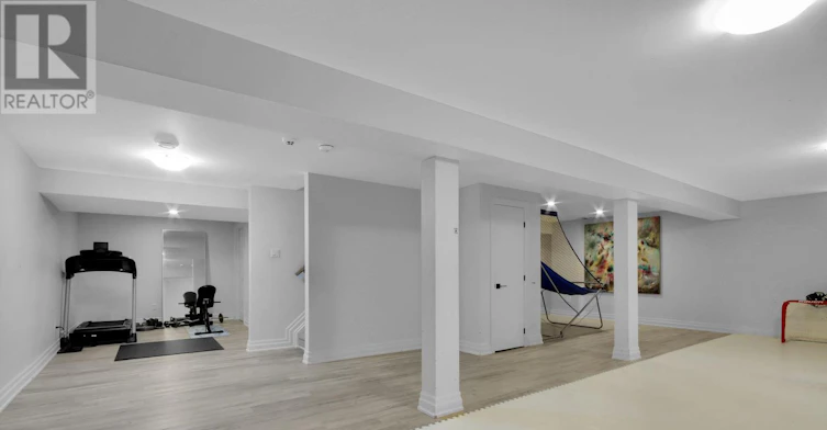 895 Dresden Crescent, Ottawa, ON, K2B 5H8 - 35