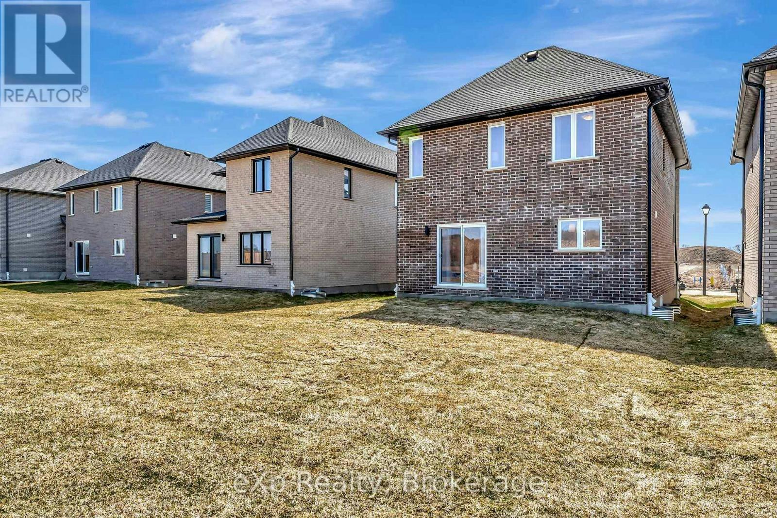 106 J Gaffney Drive O, Perth East, ON, N5A 0K9 - 32