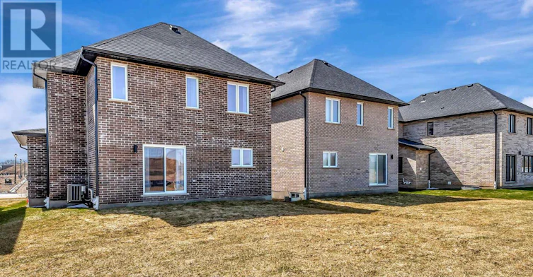 106 J Gaffney Drive O, Perth East, ON, N5A 0K9 - 31
