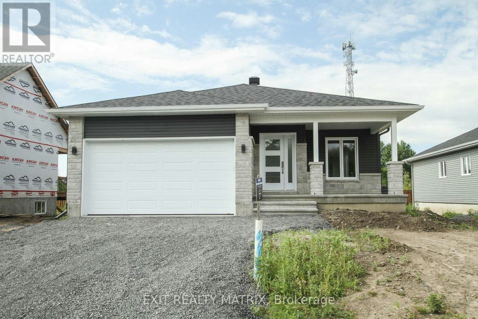 22 Glenco Road, South Stormont, ON, K0C 2A0