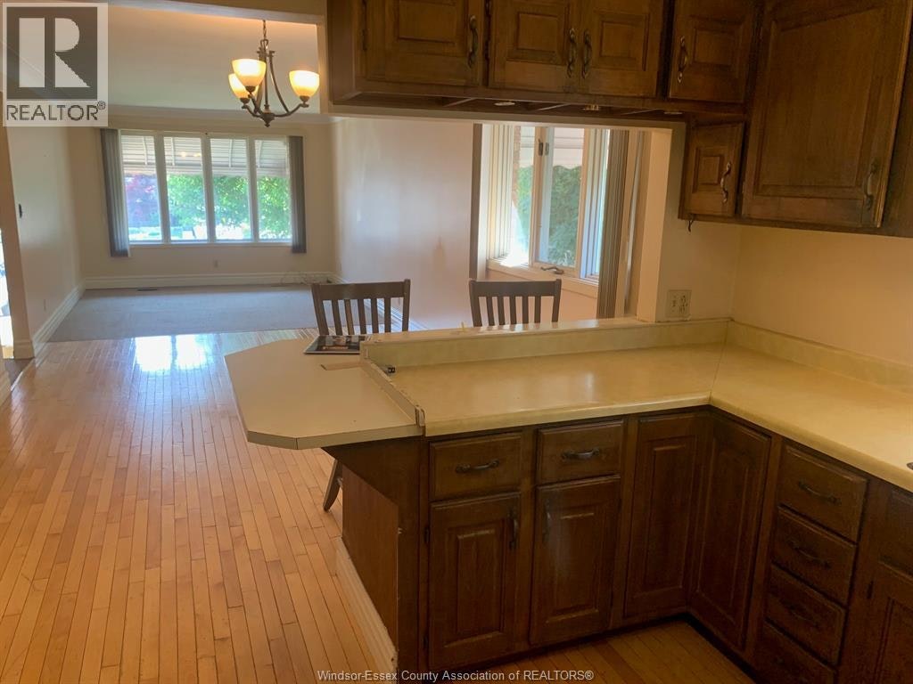 2383 Parkwood, Windsor, ON, N8W 2K3 - 15