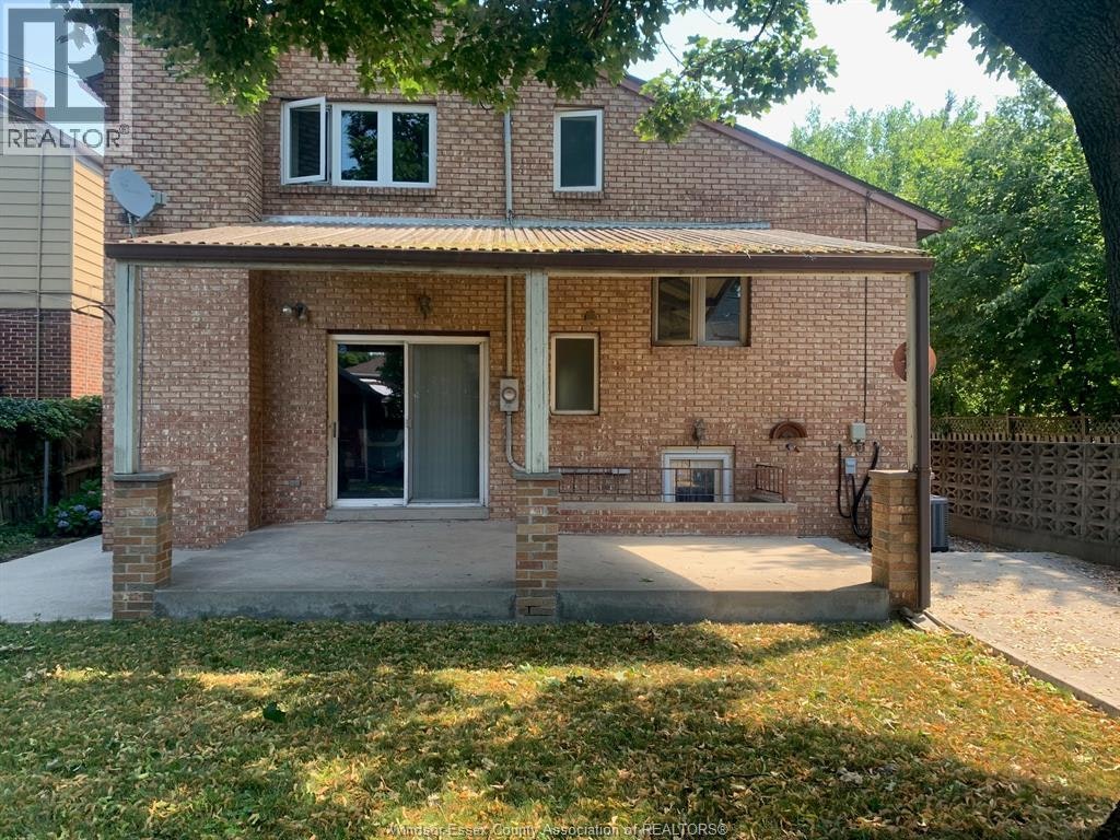 2383 Parkwood, Windsor, ON, N8W 2K3 - 19