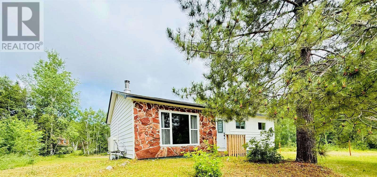 5 Burnt Berry Farm Road, Springdale, NL, A0J 1T0