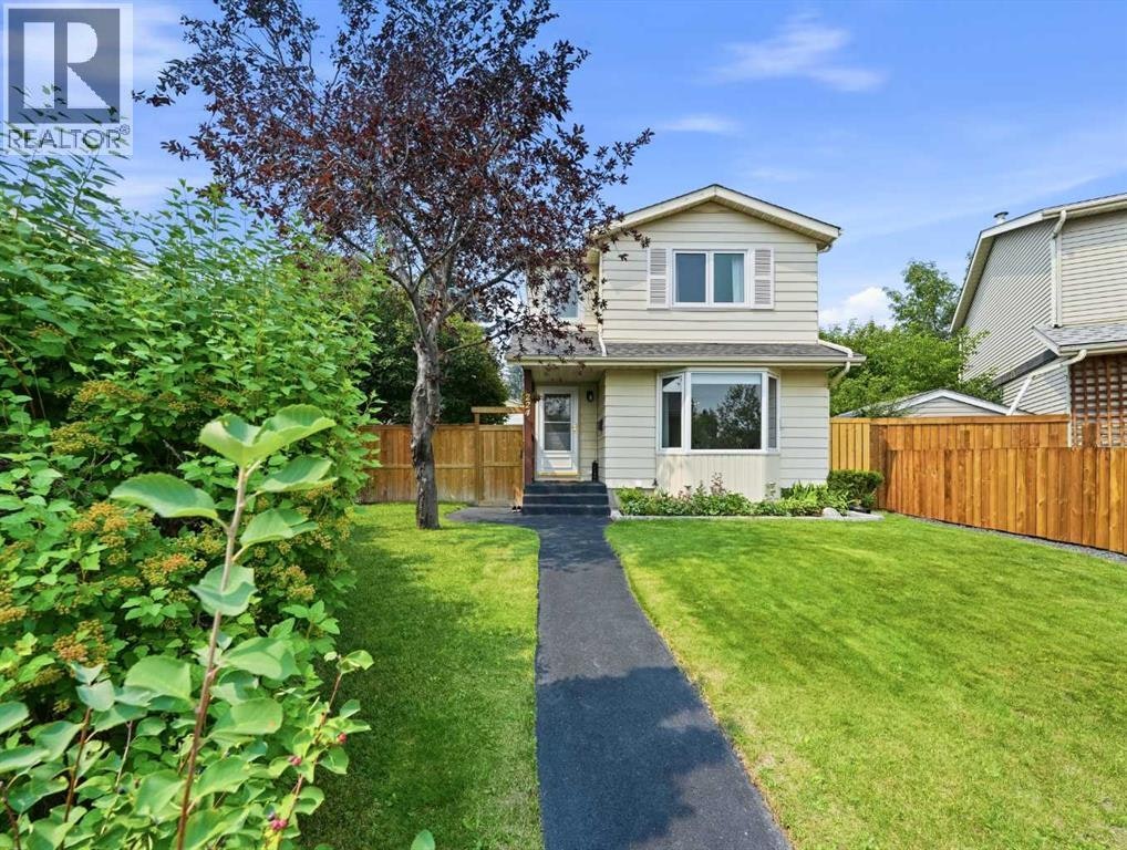 224 Erin Dale Place SE, Calgary, AB, T2B 2R7