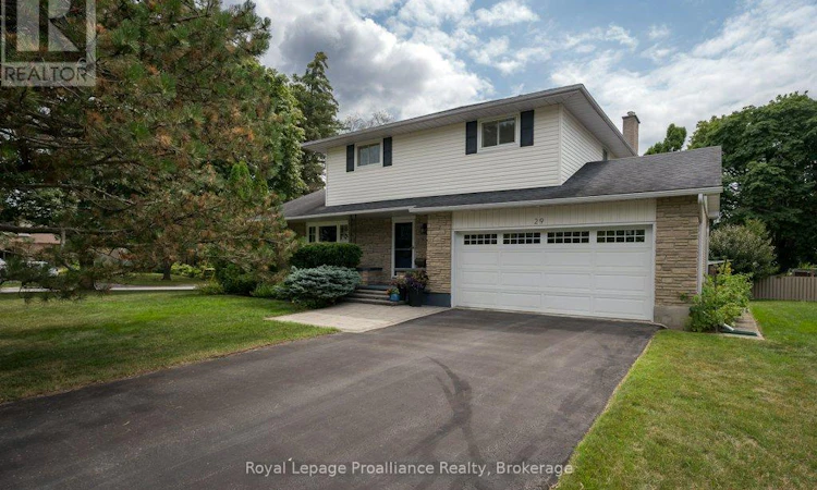 29 Hope Crescent