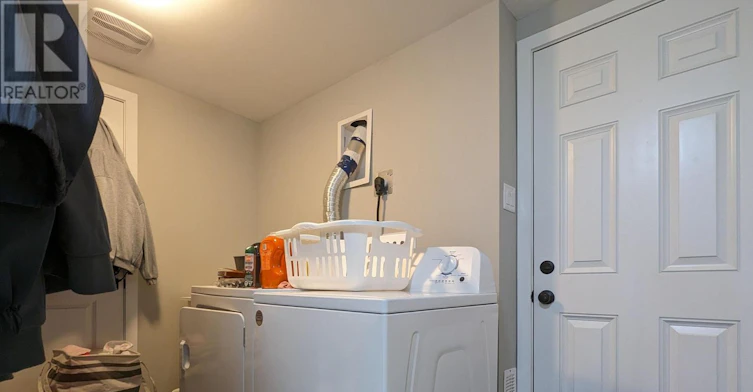 30 Limnos Lane, Ottawa, ON, K2S 0V5 - 4