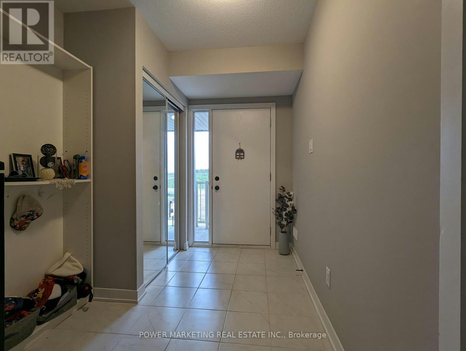 30 Limnos Lane, Ottawa, ON, K2S 0V5 - 2