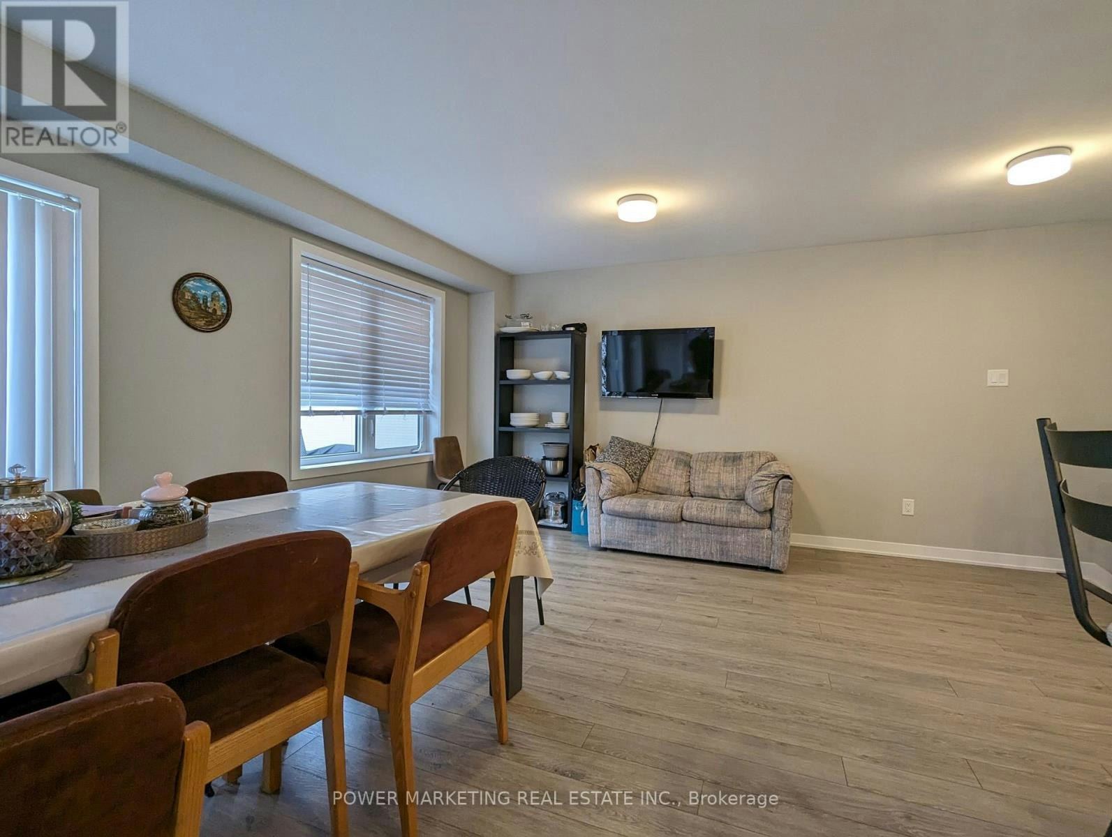 30 Limnos Lane, Ottawa, ON, K2S 0V5 - 7