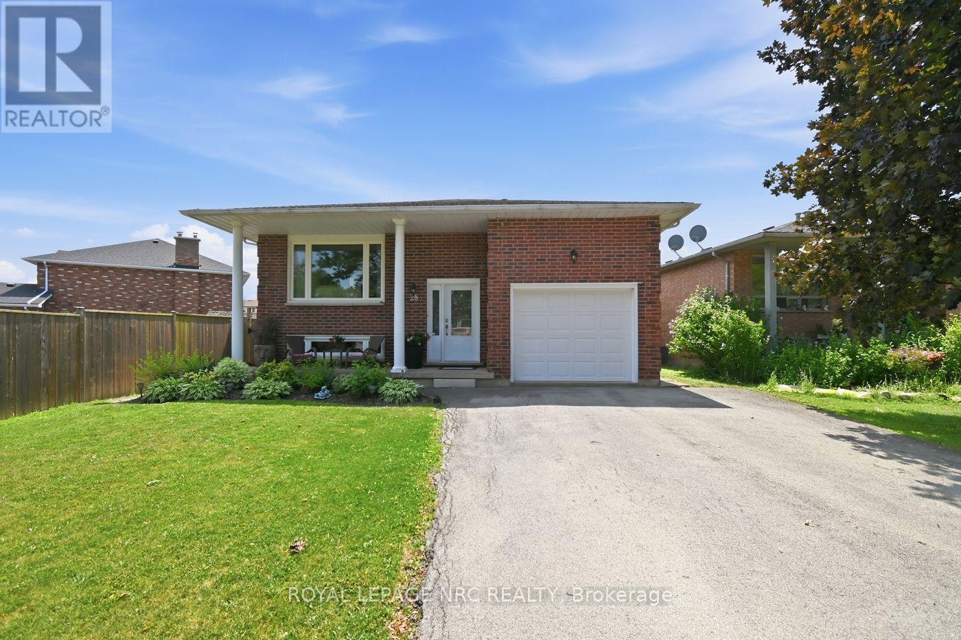 28 Rollins Drive, Welland, ON, L3C 6Z8